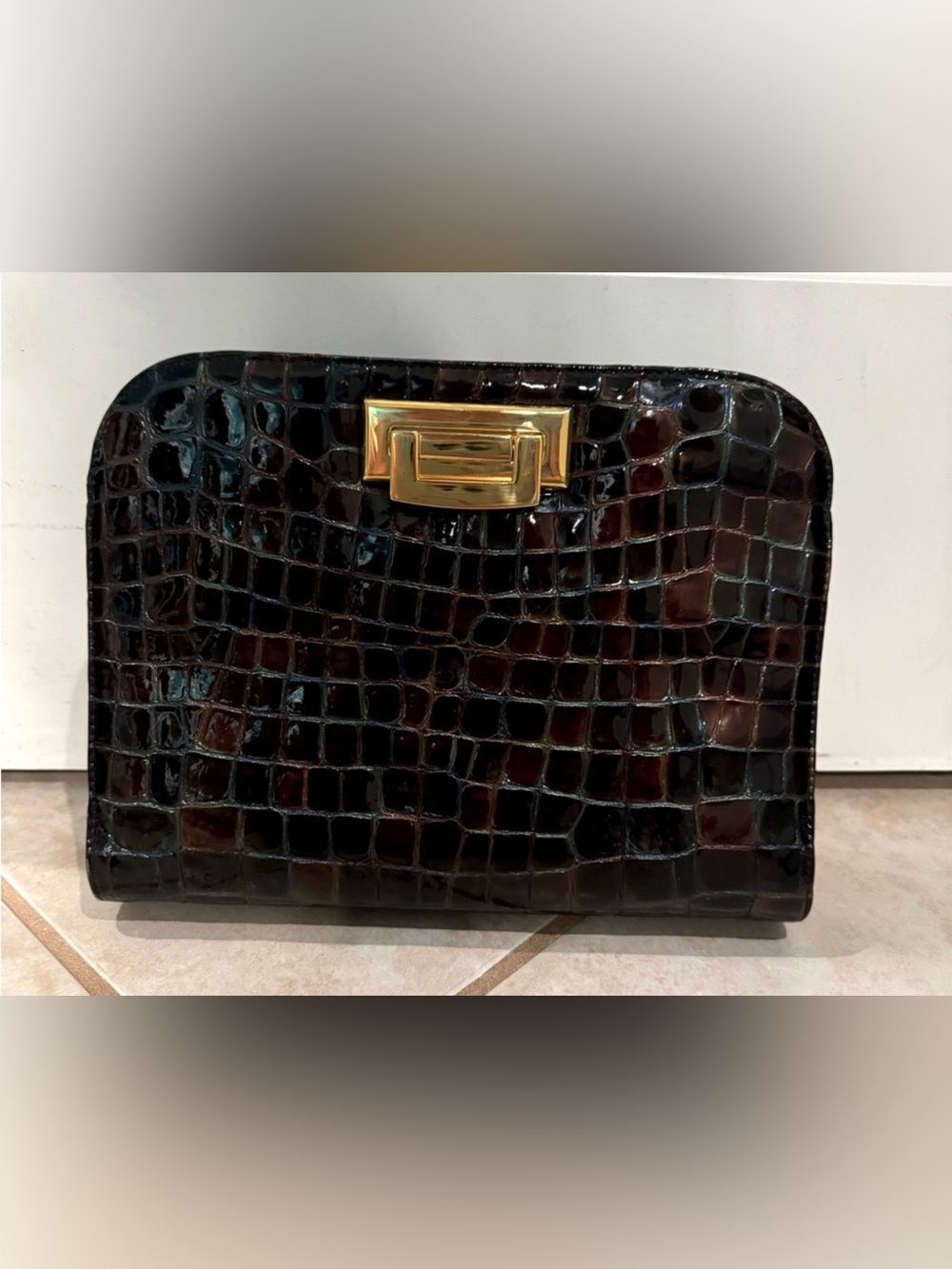 Vintage Frenchy of California Croc Embossed Patent Clutch Turn Lock Iridescent